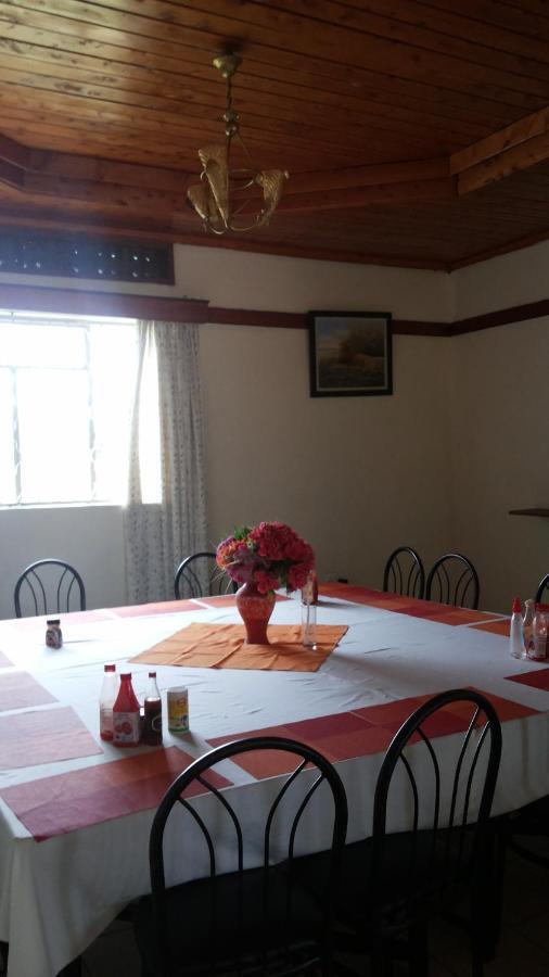 Global Village Hotel Pakwach Εξωτερικό φωτογραφία